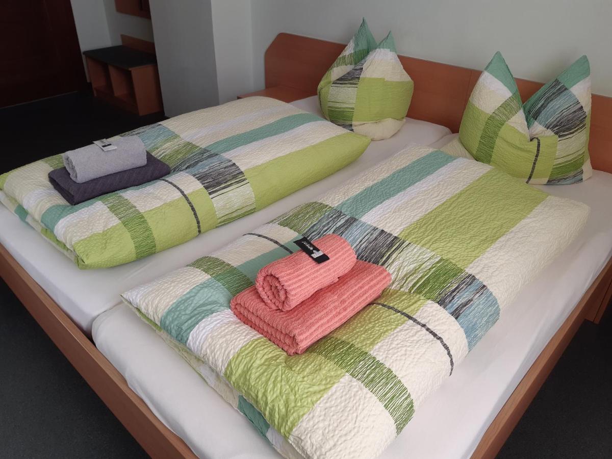 Pension Schoene Grossrohrsdorf Room photo